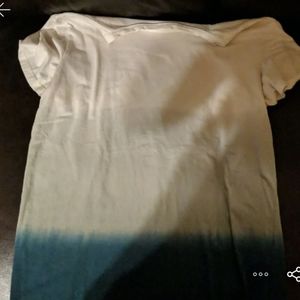 Size small tee